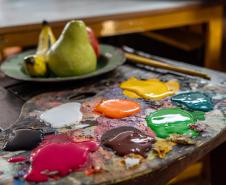 Centro de Capacitação em Artes Guido Viaro abre inscrições para cursos livres